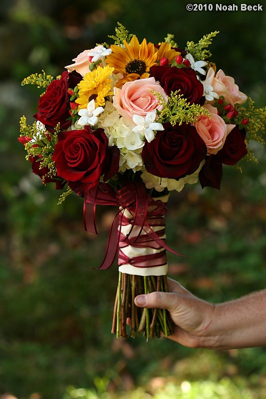 October 10, 2010: hand-held bouquet