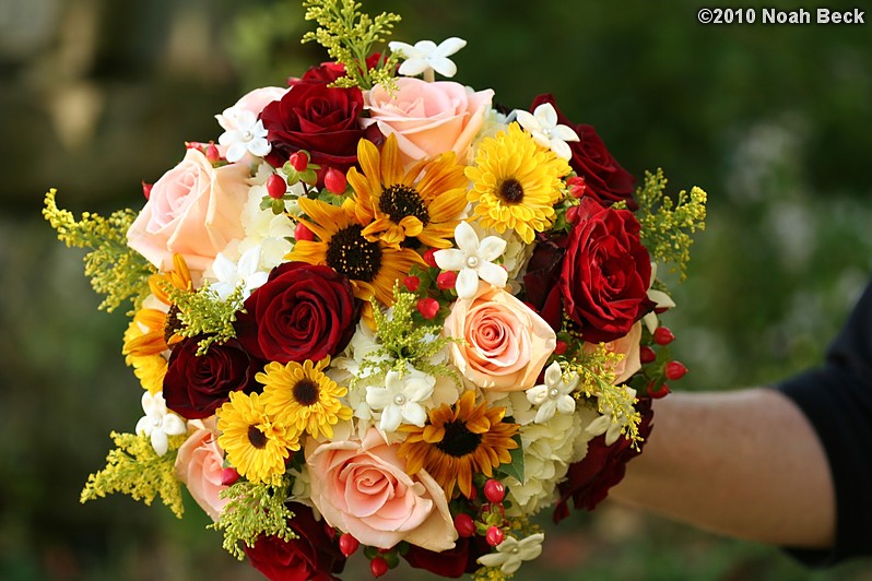 October 10, 2010: hand-held bouquet