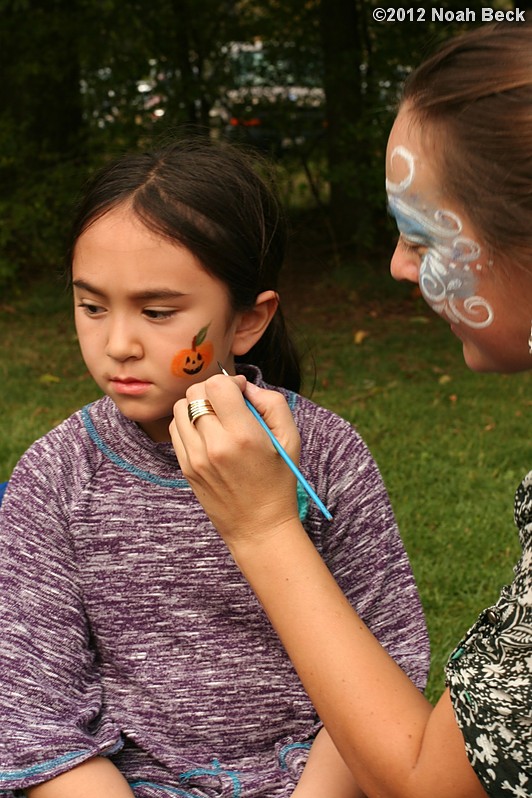 October 6, 2012: Jaeda having her face painted