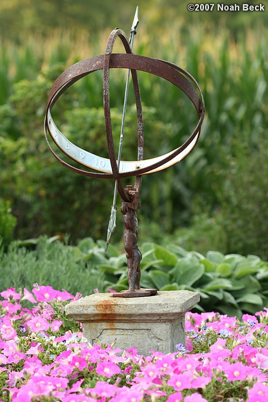 August 12, 2007: My mother&#39;s flower garden with a sundial