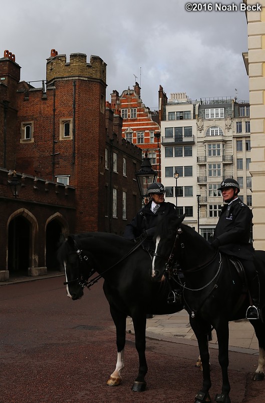 October 18, 2016: Mounted police keeping the road clear for the St James&#39;s Palace detachment of the Queen&#39;s Guard to proceed to Buckingham Palace