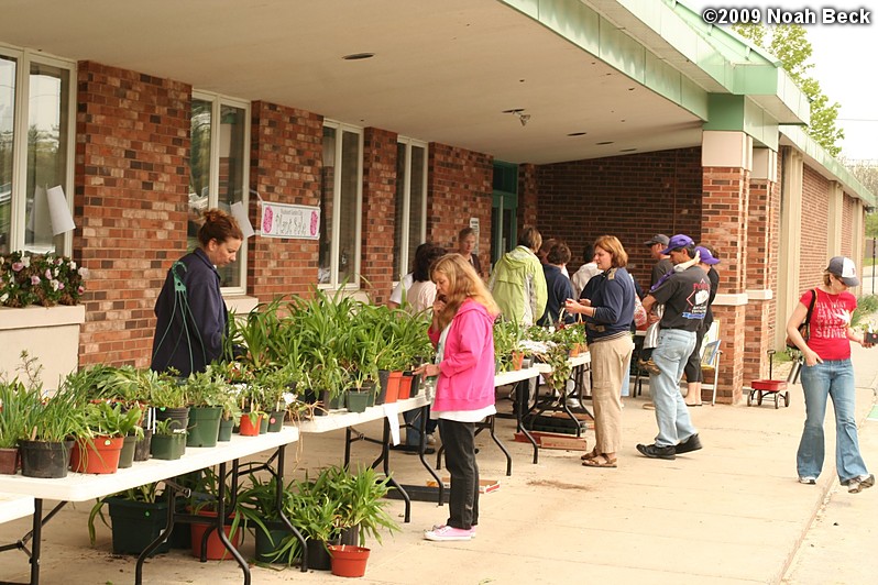 May 9, 2009: Princeton Garden Club plant sale