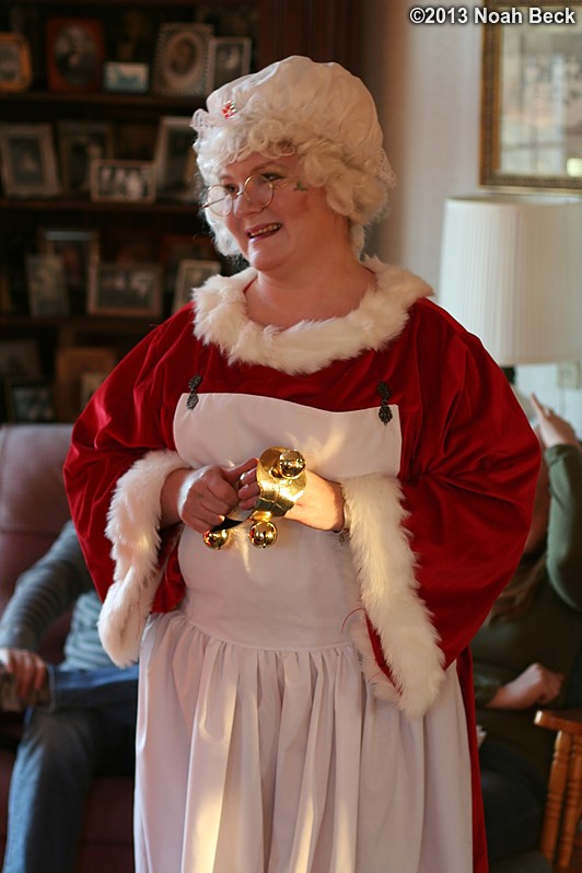 December 26, 2013: Roz Claus at the Beck Farm