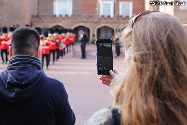 October 18, 2016: Roz on vacation, taking video of the Queen&#39;s Guard