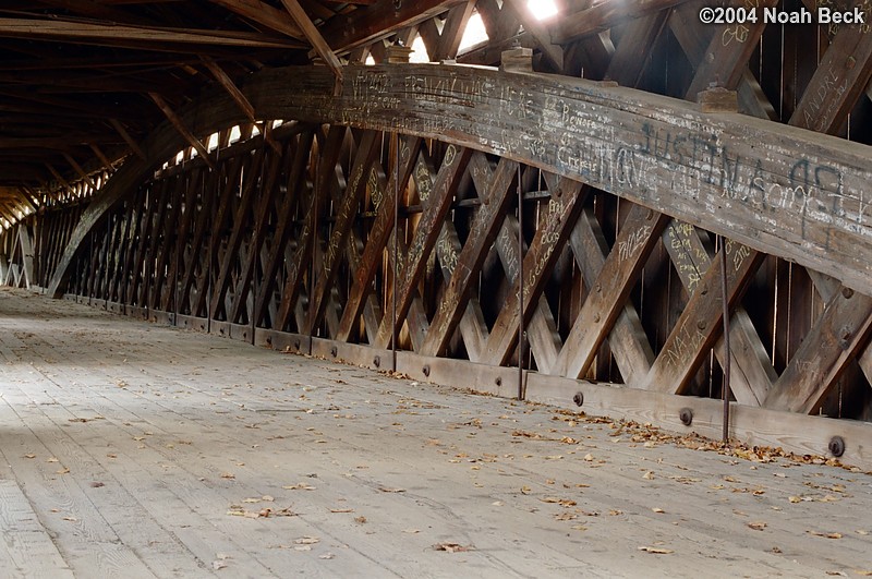 September 25, 2004: Scott Bridge internal structure