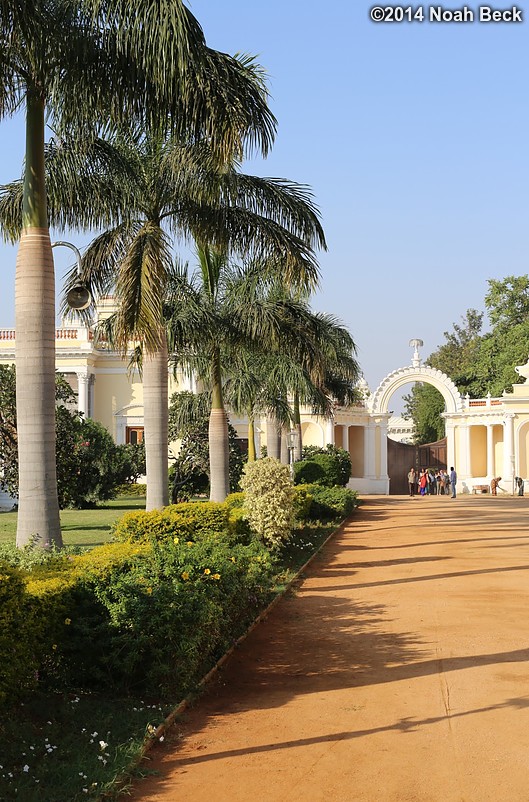 December 7, 2014: Taniyahat Mahal and the gate to its east