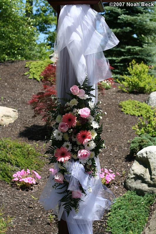 June 24, 2007: Pergola floral accents